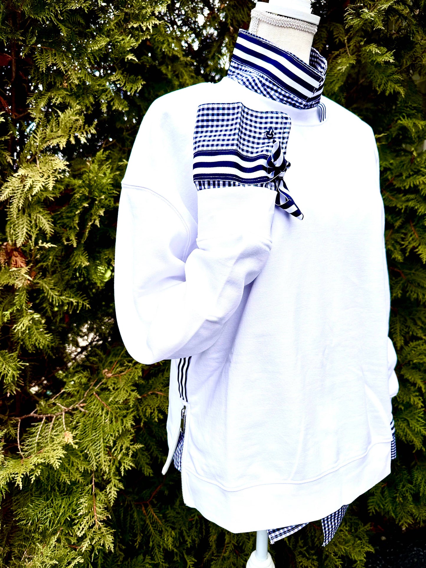 Apparel- Pearly Vine Danny Sweatshirt - White w Navy & White Stripe Ribbon