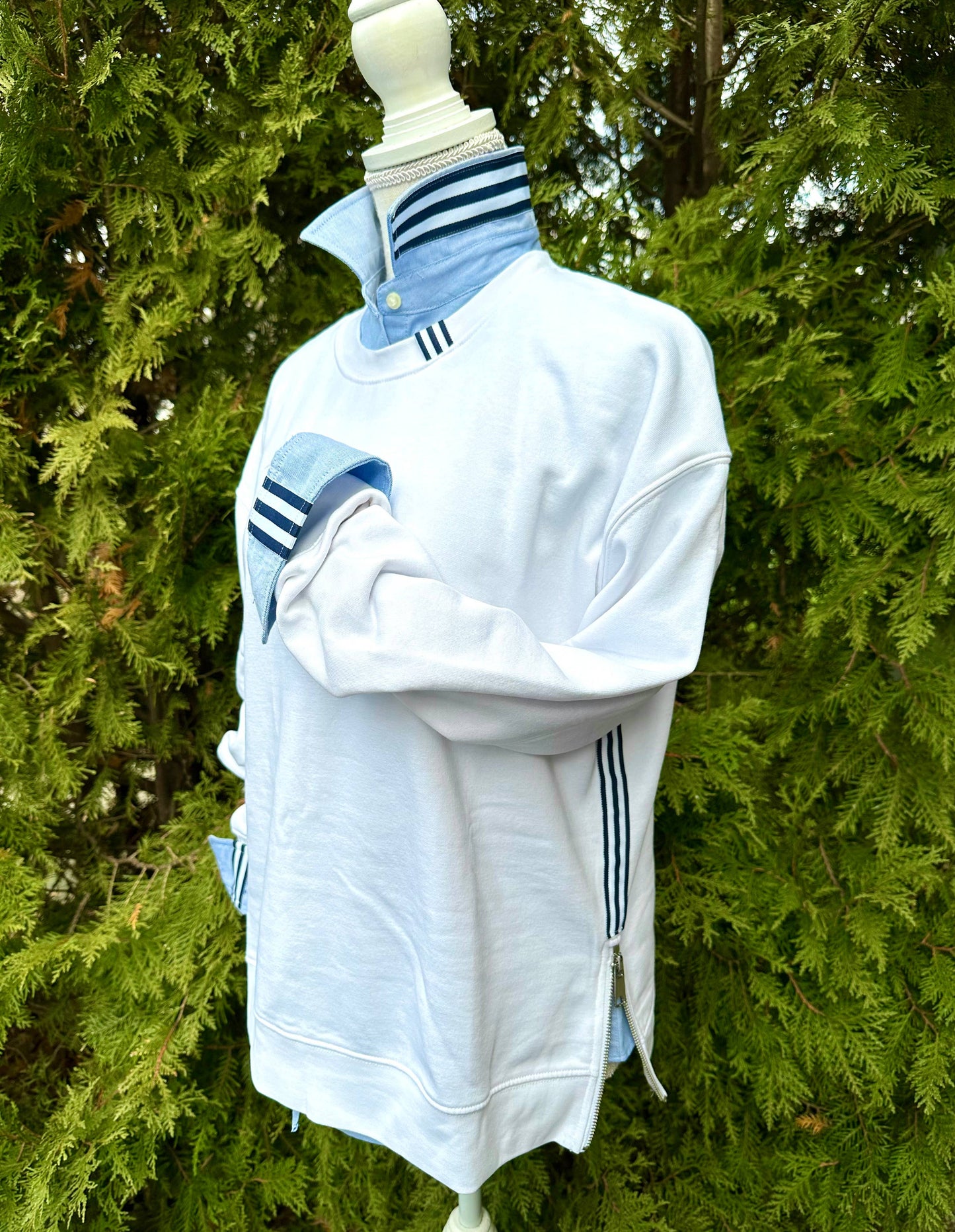 Apparel- Pearly Vine Danny Sweatshirt - White w Navy & White Stripe Ribbon