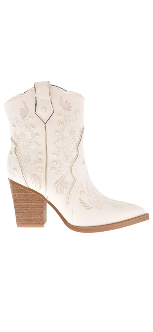 Shoes- MIA Wendi Boots